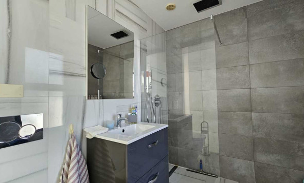 Herverkoop - 3. Halfvrijstaand huis - Cabo Roig - Costa Blanca Zuid