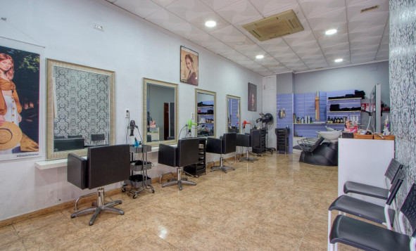 Herverkoop - Commercieel vastgoed - Torrevieja - Costa Blanca Zuid