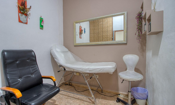 Herverkoop - Commercieel vastgoed - Torrevieja - Costa Blanca Zuid