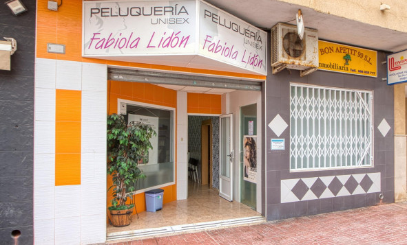 Herverkoop - Commercieel vastgoed - Torrevieja - Costa Blanca Zuid