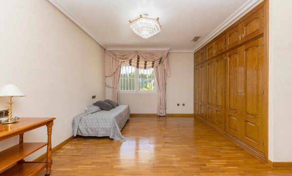 Herverkoop - 3. Halfvrijstaand huis - Torrevieja - Costa Blanca Zuid