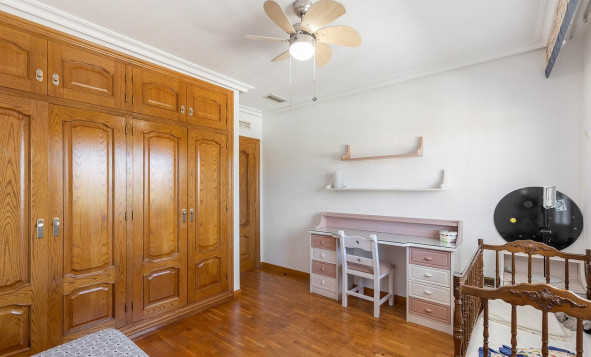 Herverkoop - 3. Halfvrijstaand huis - Torrevieja - Costa Blanca Zuid