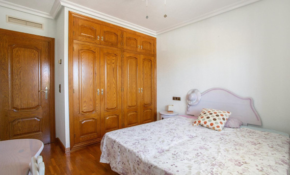 Herverkoop - 3. Halfvrijstaand huis - Torrevieja - Costa Blanca Zuid