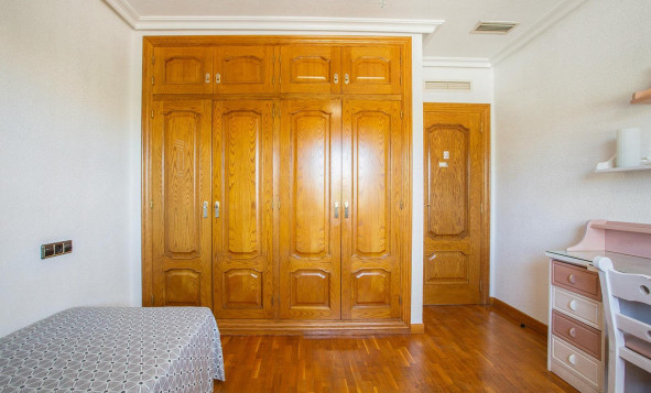 Herverkoop - 3. Halfvrijstaand huis - Torrevieja - Costa Blanca Zuid