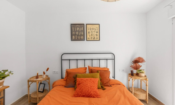 Resale - 1. Apartment / flat - Torrevieja - Costa Blanca South