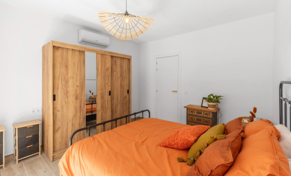 Resale - 1. Apartment / flat - Torrevieja - Costa Blanca South