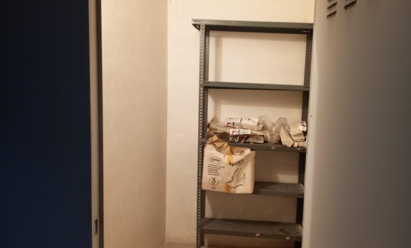 Herverkoop - Garage - Torrevieja - Costa Blanca Zuid