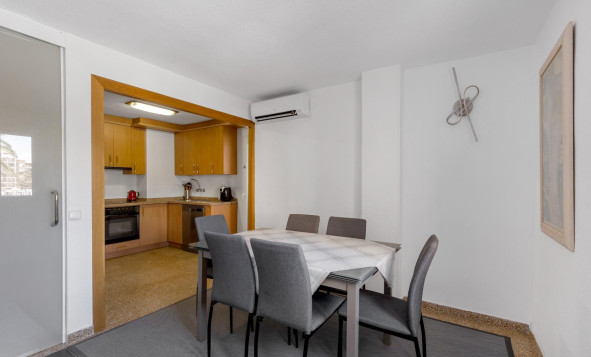 Resale - 1. Apartment / flat - Torrevieja - Costa Blanca South