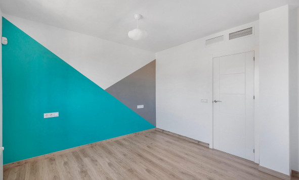 Herverkoop - 3. Halfvrijstaand huis - Torrevieja - Costa Blanca Zuid