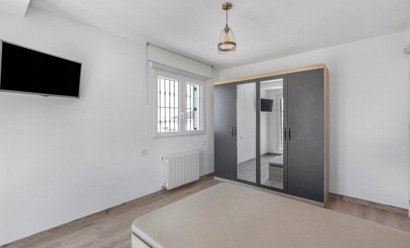 Herverkoop - 3. Halfvrijstaand huis - Torrevieja - Costa Blanca Zuid