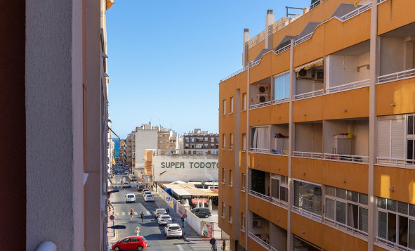 Resale - 1. Apartment / flat - Torrevieja - Costa Blanca South