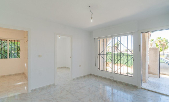 Herverkoop - 2. Town house / tussenwoning - Torrevieja - Costa Blanca Zuid