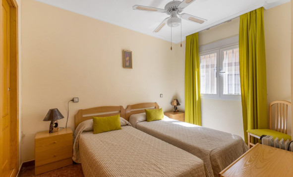 Resale - 1. Apartment / flat - Torrevieja - Costa Blanca South