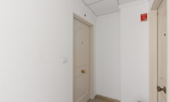 Herverkoop - 1. Appartement / flat - Torrevieja - Costa Blanca Zuid