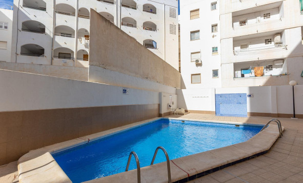 Herverkoop - 1. Appartement / flat - Torrevieja - Costa Blanca Zuid