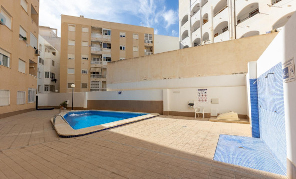 Herverkoop - 1. Appartement / flat - Torrevieja - Costa Blanca Zuid