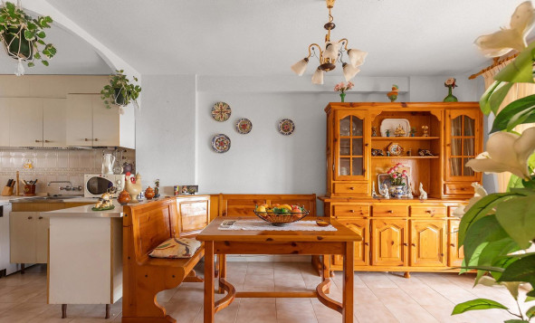 Herverkoop - 1. Appartement / flat - Torrevieja - Costa Blanca Zuid