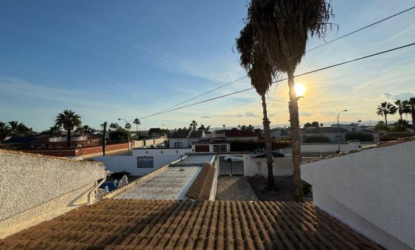 Herverkoop - 3. Halfvrijstaand huis - Torrevieja - Costa Blanca Zuid