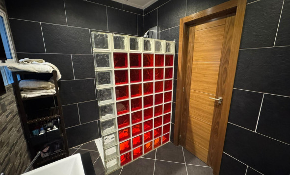 Herverkoop - 3. Halfvrijstaand huis - Torrevieja - Costa Blanca Zuid