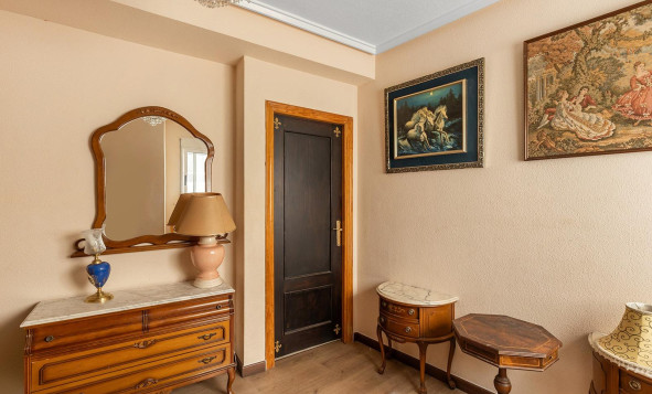 Resale - 1. Apartment / flat - Torrevieja - Costa Blanca South