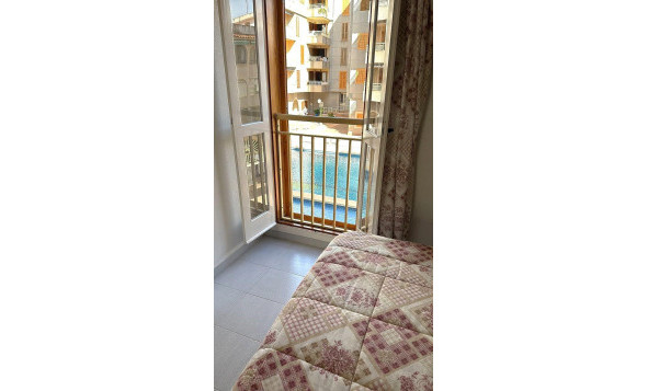 Resale - 1. Apartment / flat - Torrevieja - Costa Blanca South