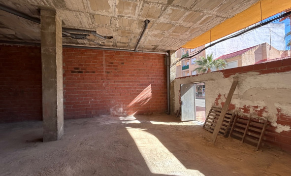 Herverkoop - Commercieel vastgoed - Jacarilla - Costa Blanca Zuid