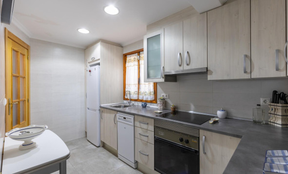 Herverkoop - 3. Halfvrijstaand huis - Torrevieja - Costa Blanca Zuid