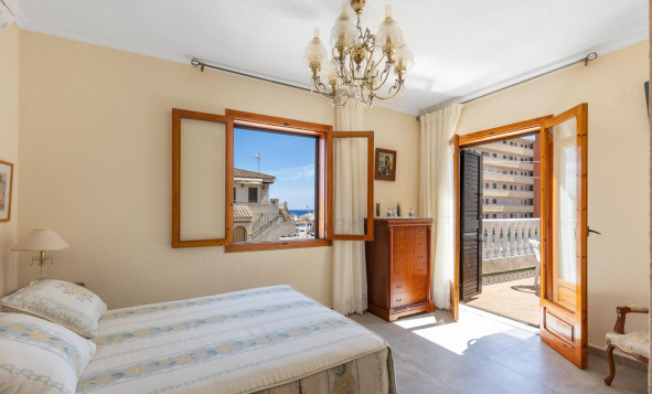 Herverkoop - 3. Halfvrijstaand huis - Torrevieja - Costa Blanca Zuid