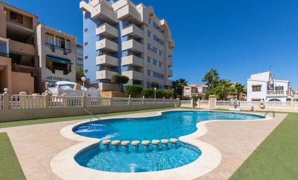 Herverkoop - 3. Halfvrijstaand huis - Torrevieja - Costa Blanca Zuid