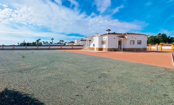 Herverkoop - 7. Finca / landhuis - Catral - Costa Blanca Zuid