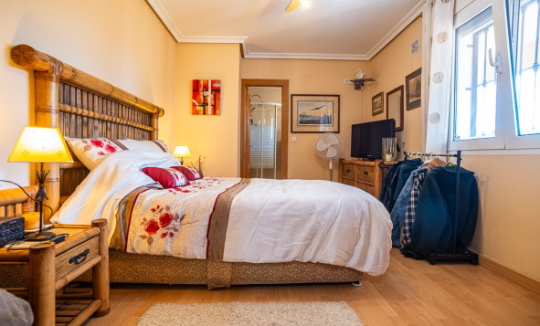 Herverkoop - 3. Halfvrijstaand huis - Torrevieja - Costa Blanca Zuid