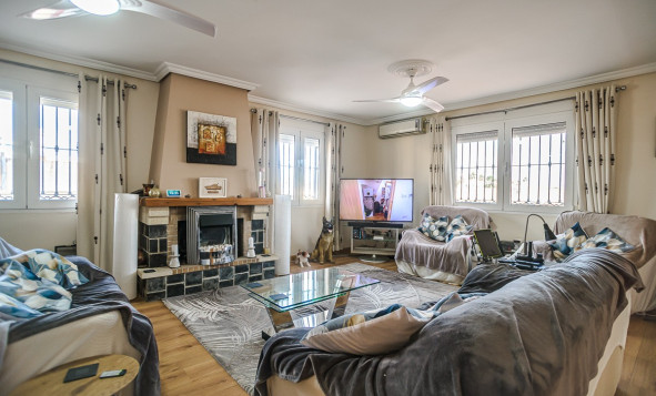 Herverkoop - 3. Halfvrijstaand huis - Torrevieja - Costa Blanca Zuid