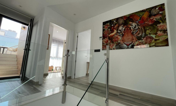 Herverkoop - 3. Halfvrijstaand huis - Los Balcones - Costa Blanca Zuid