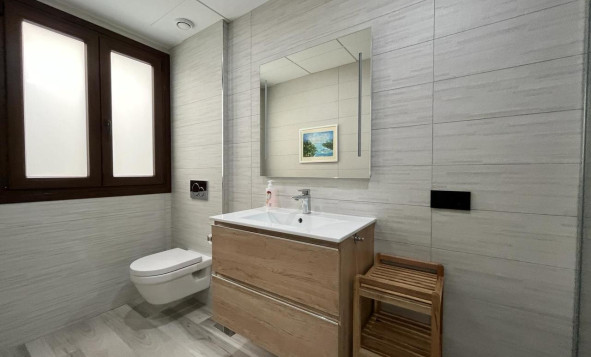 Herverkoop - 3. Halfvrijstaand huis - Los Balcones - Costa Blanca Zuid