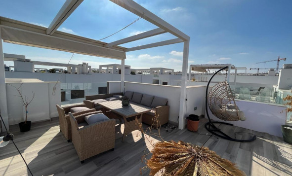 Herverkoop - 3. Halfvrijstaand huis - Los Balcones - Costa Blanca Zuid