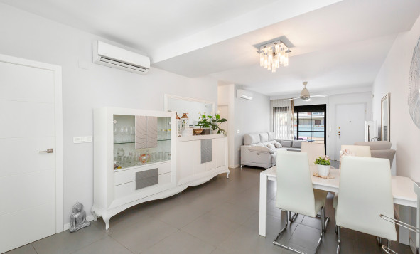 Herverkoop - 1. Appartement / flat - Torre de la Horadada - Costa Blanca Zuid