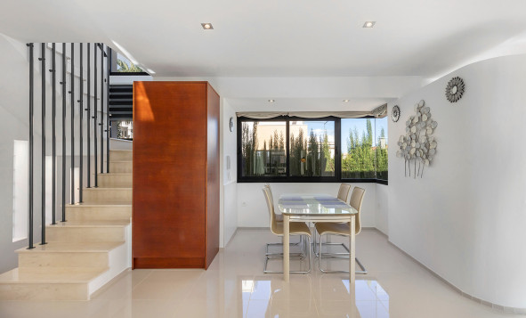 Herverkoop - 3. Halfvrijstaand huis - Orihuela Costa - La Zenia