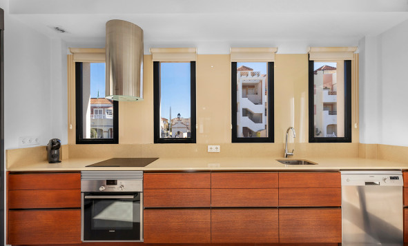 Herverkoop - 3. Halfvrijstaand huis - Orihuela Costa - La Zenia