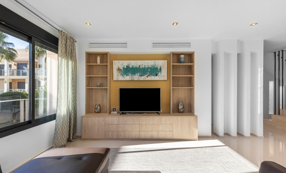 Herverkoop - 3. Halfvrijstaand huis - Orihuela Costa - La Zenia