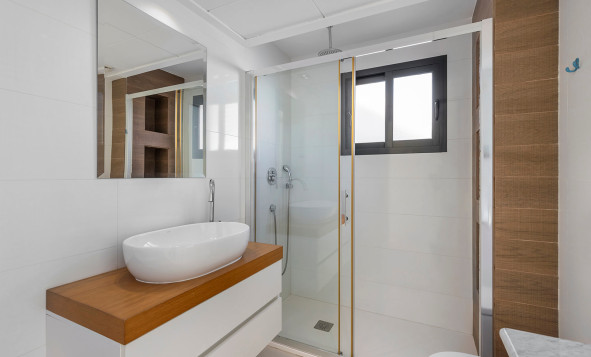 Herverkoop - 3. Halfvrijstaand huis - Orihuela Costa - La Zenia