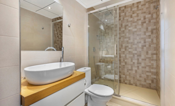 Herverkoop - 3. Halfvrijstaand huis - Orihuela Costa - La Zenia