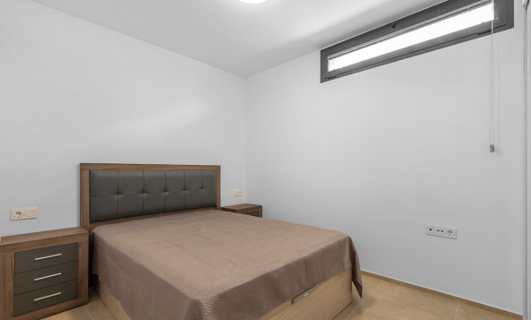 Herverkoop - 3. Halfvrijstaand huis - Orihuela Costa - La Zenia