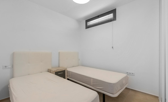 Herverkoop - 3. Halfvrijstaand huis - Orihuela Costa - La Zenia