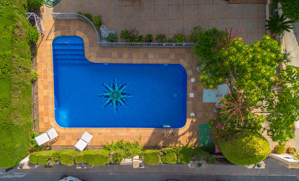 Herverkoop - 3. Halfvrijstaand huis - Torrevieja - La Veleta