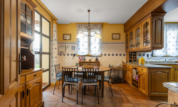 Herverkoop - 3. Halfvrijstaand huis - Torrevieja - La Veleta