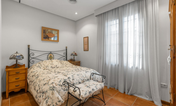 Herverkoop - 3. Halfvrijstaand huis - Torrevieja - La Veleta