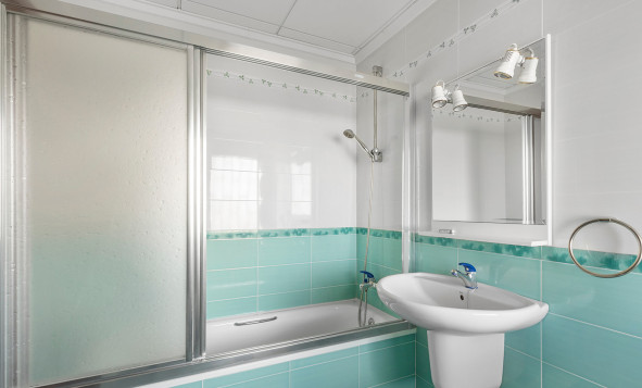 Resale - 3. Semi-detached house - Orihuela Costa - Las Filipinas