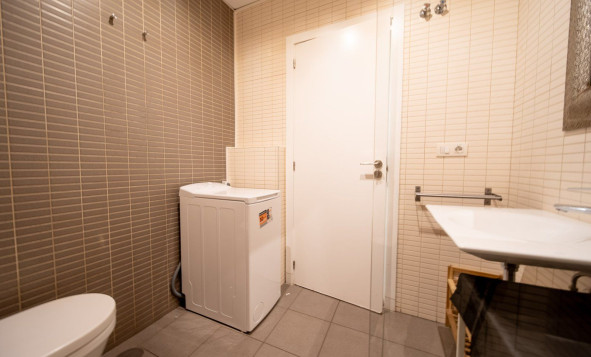 Herverkoop - 1. Appartement / flat - Alicante - Centro