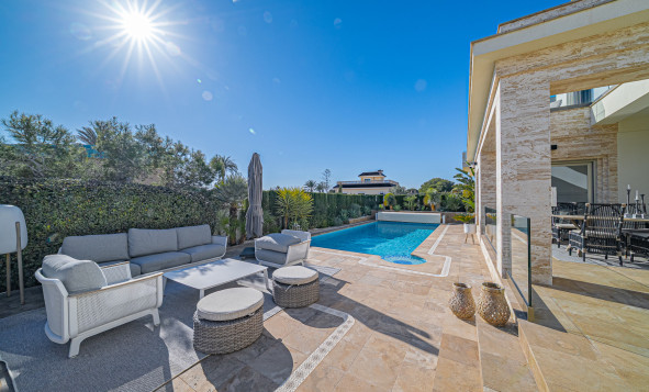 Resale - 3. Semi-detached house - La Zenia - Costa Blanca South