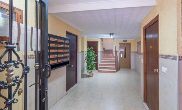 Herverkoop - 1. Appartement / flat - Torrevieja - Costa Blanca Zuid